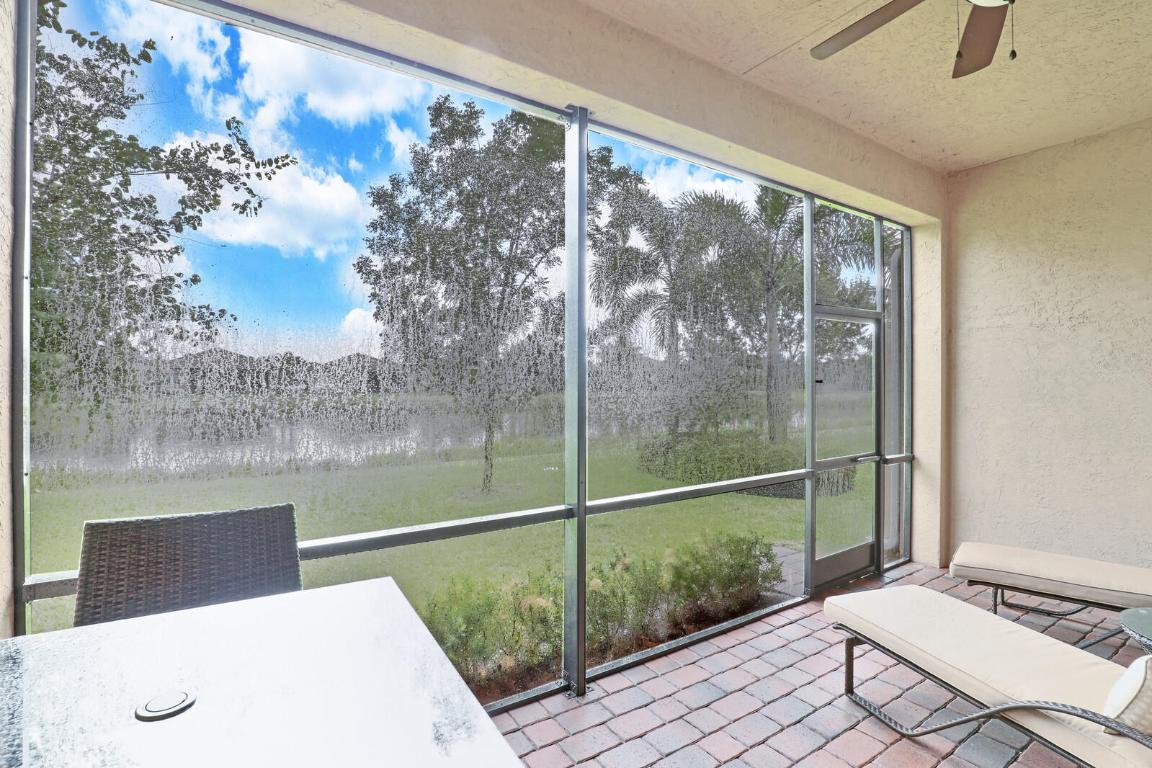 VALENCIA COVE AGR PUD PL 7 - Residential