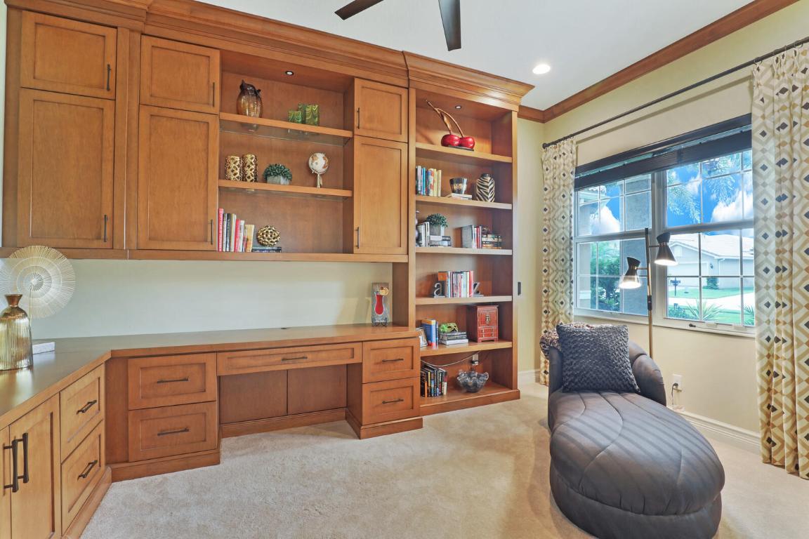 VALENCIA COVE AGR PUD PL 7 - Residential