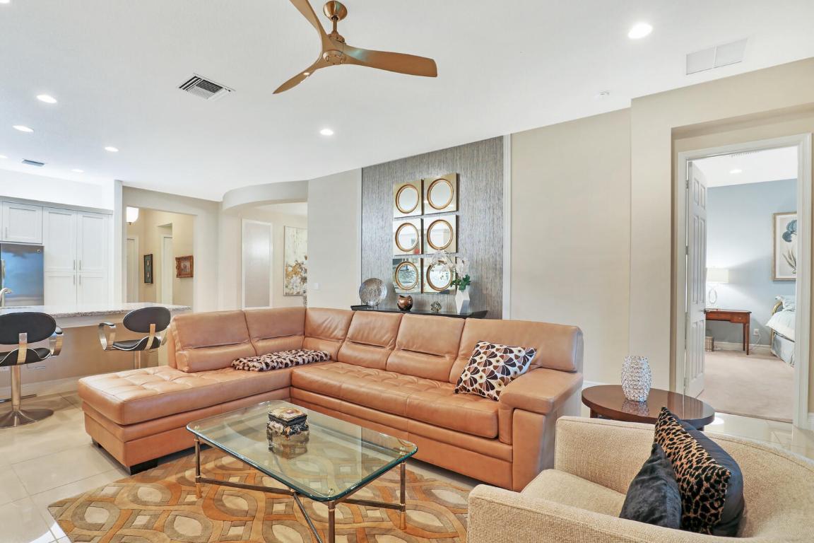 VALENCIA COVE AGR PUD PL 7 - Residential