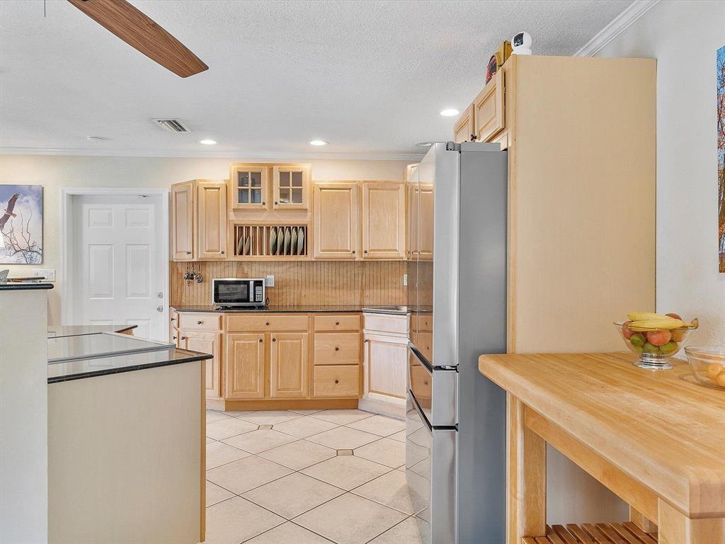 CORAL KEY VILLAS 2ND SEC - Residential