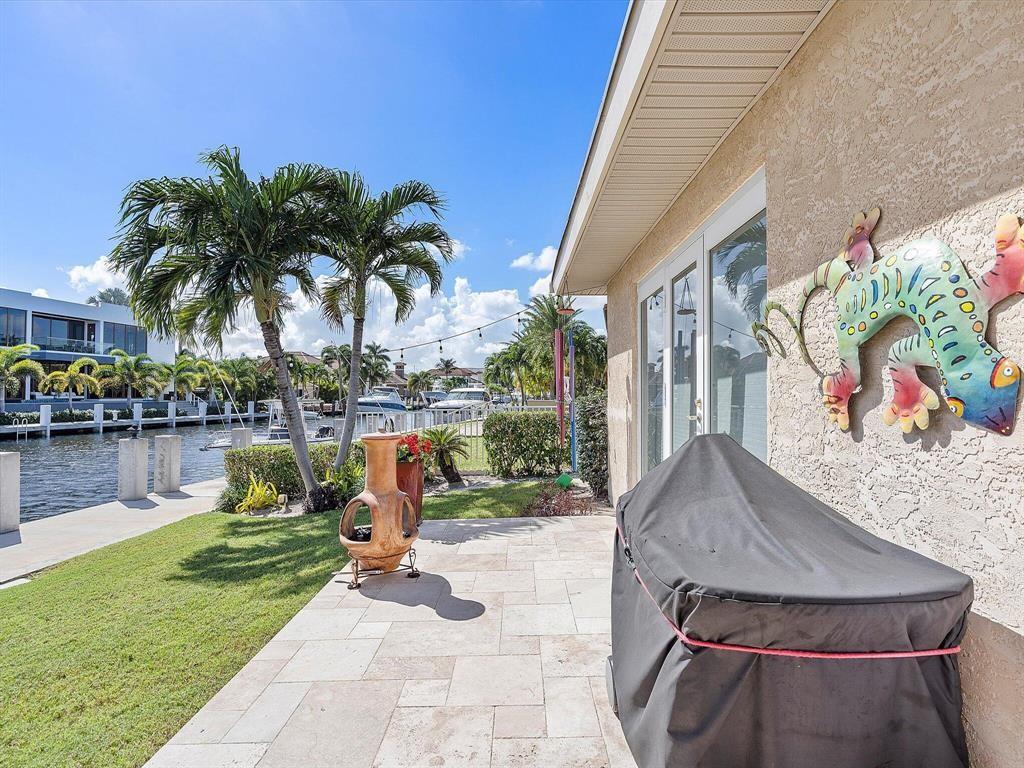 CORAL KEY VILLAS 2ND SEC - Residential