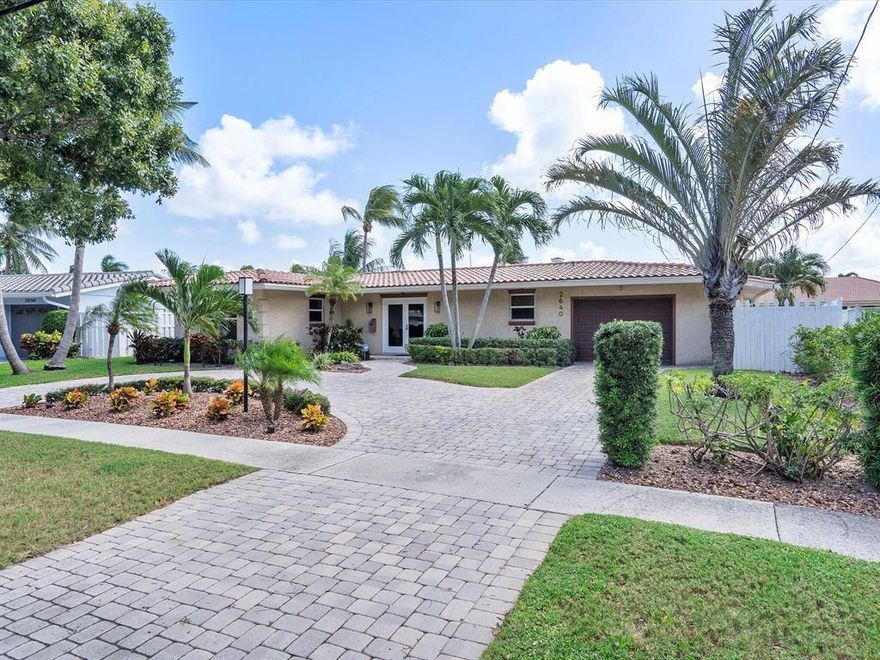 Highly desirable Lighthouse Point waterfront home with 90' of waterfront and direct ocean access via close proximity to both the Boca Raton and Hillsboro inlet. No fixed bridges. Concrete dock with a 7,000lb boat lift. Open floor plan, LED recessed lighting, a center island, stainless steel appliances, hurricane impact windows and doors, circular driveway, nice covered patio. This one should not be missed.