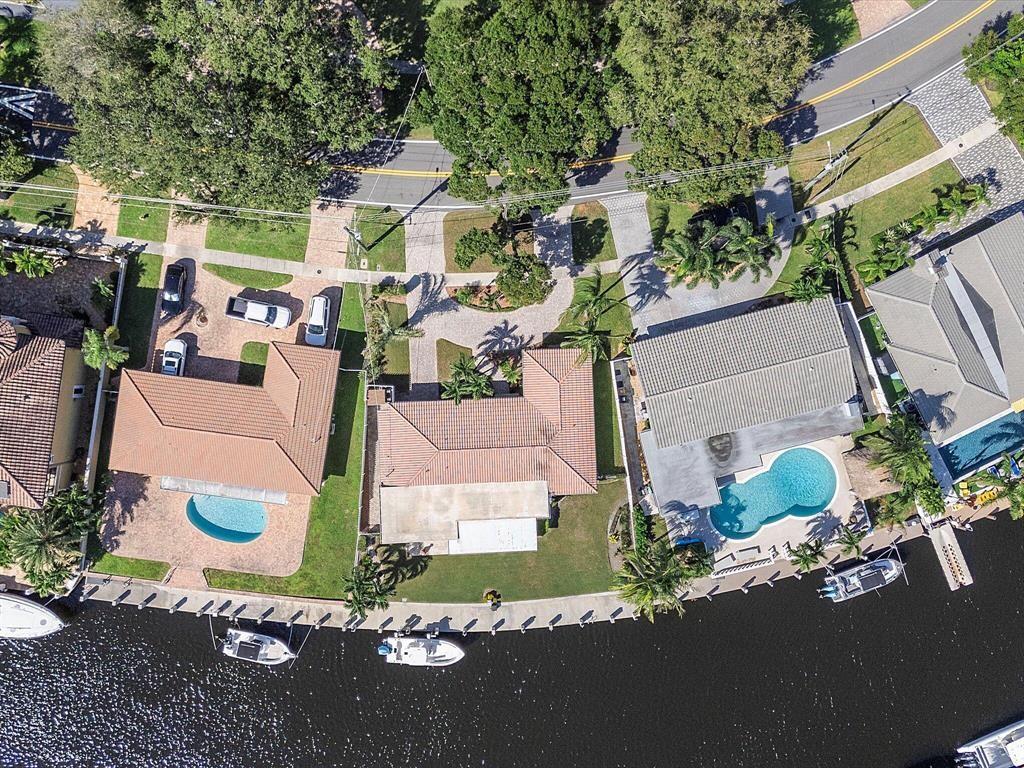 CORAL KEY VILLAS 2ND SEC - Residential