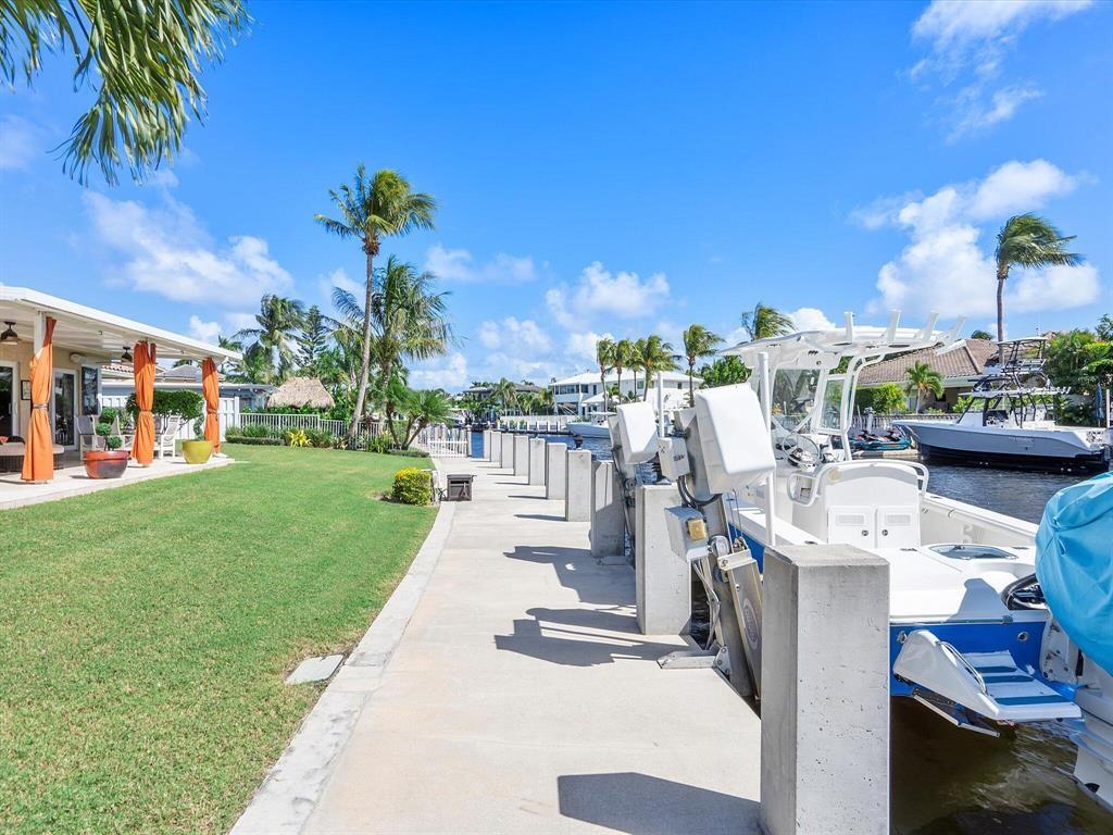 CORAL KEY VILLAS 2ND SEC - Residential