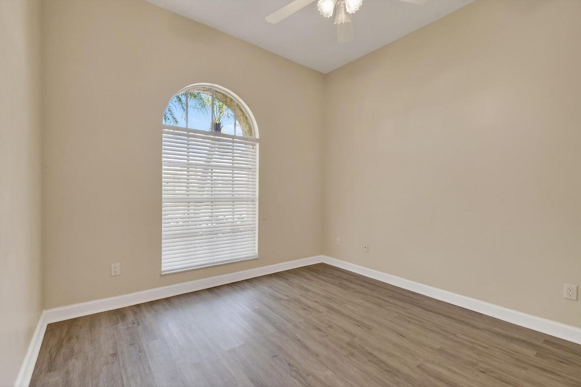 1ST REPLAT LAKE CHARLES - Residential Lease