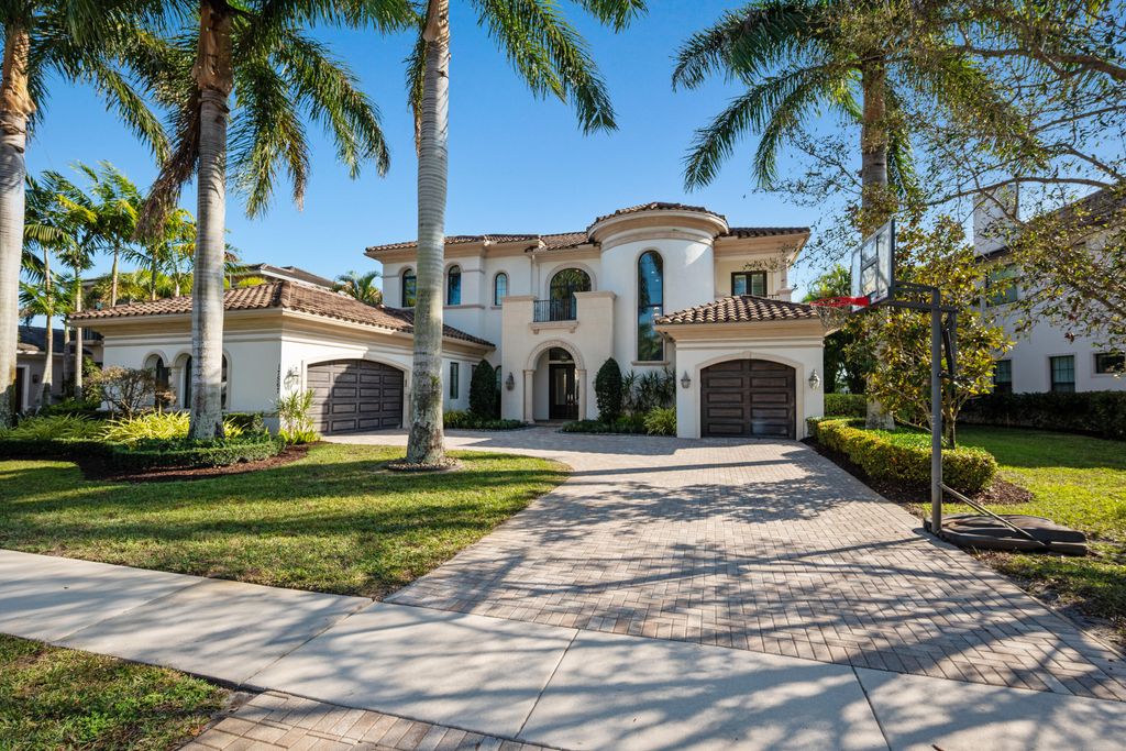 Photo of 17567 Cadena Drive, Boca Raton, FL 33496 (MLS # R11165938)