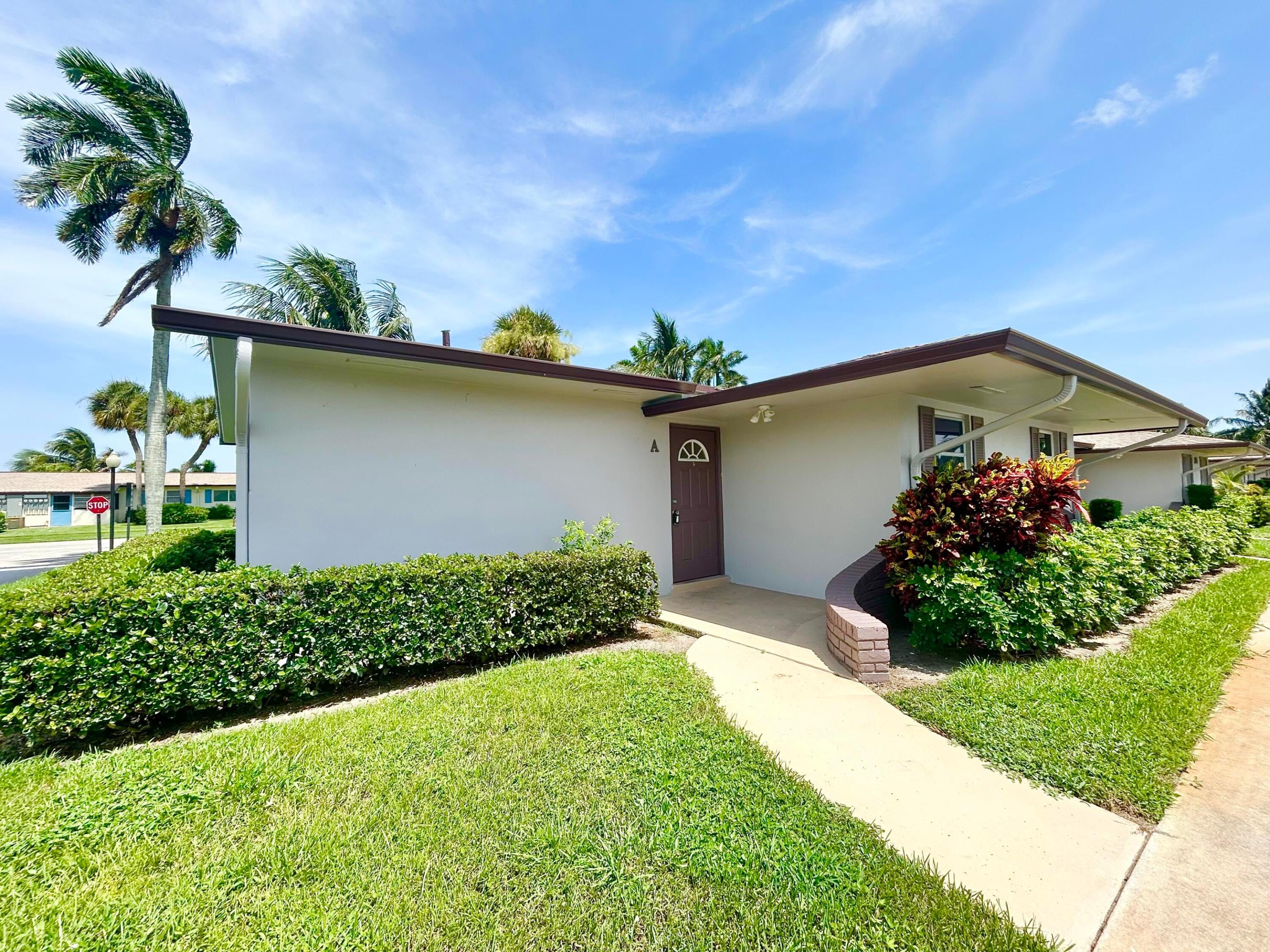 2885 Crosley Drive E