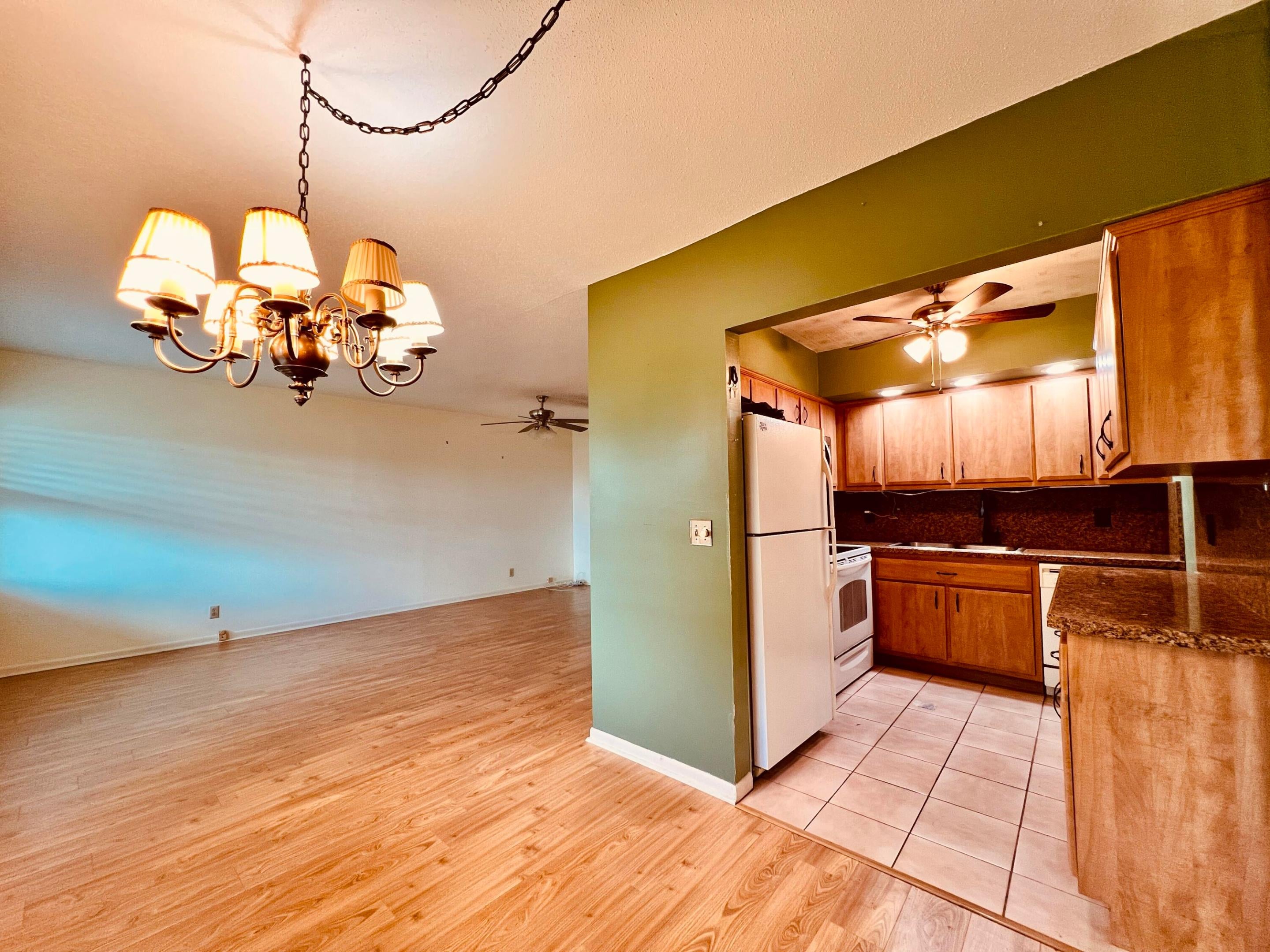 210 Easthampton I