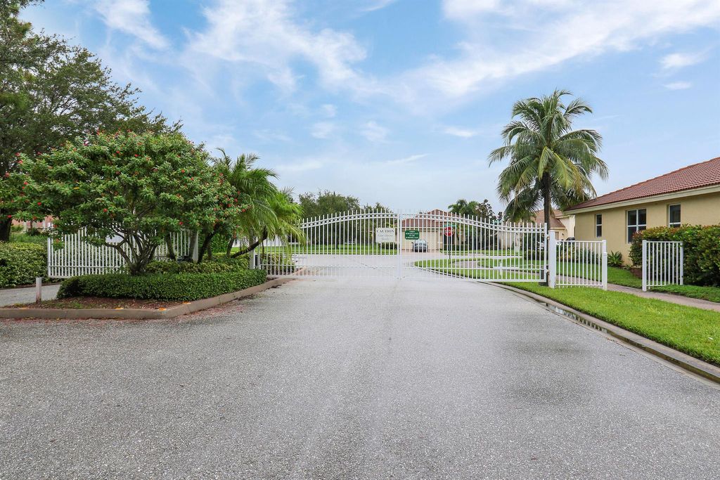 Photo of 3225 SW Porpoise Circle, Stuart, FL 34997 (MLS # R11026757)