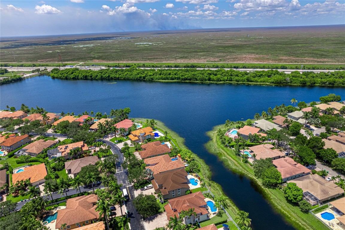 Wyndham Lakes West - Residential