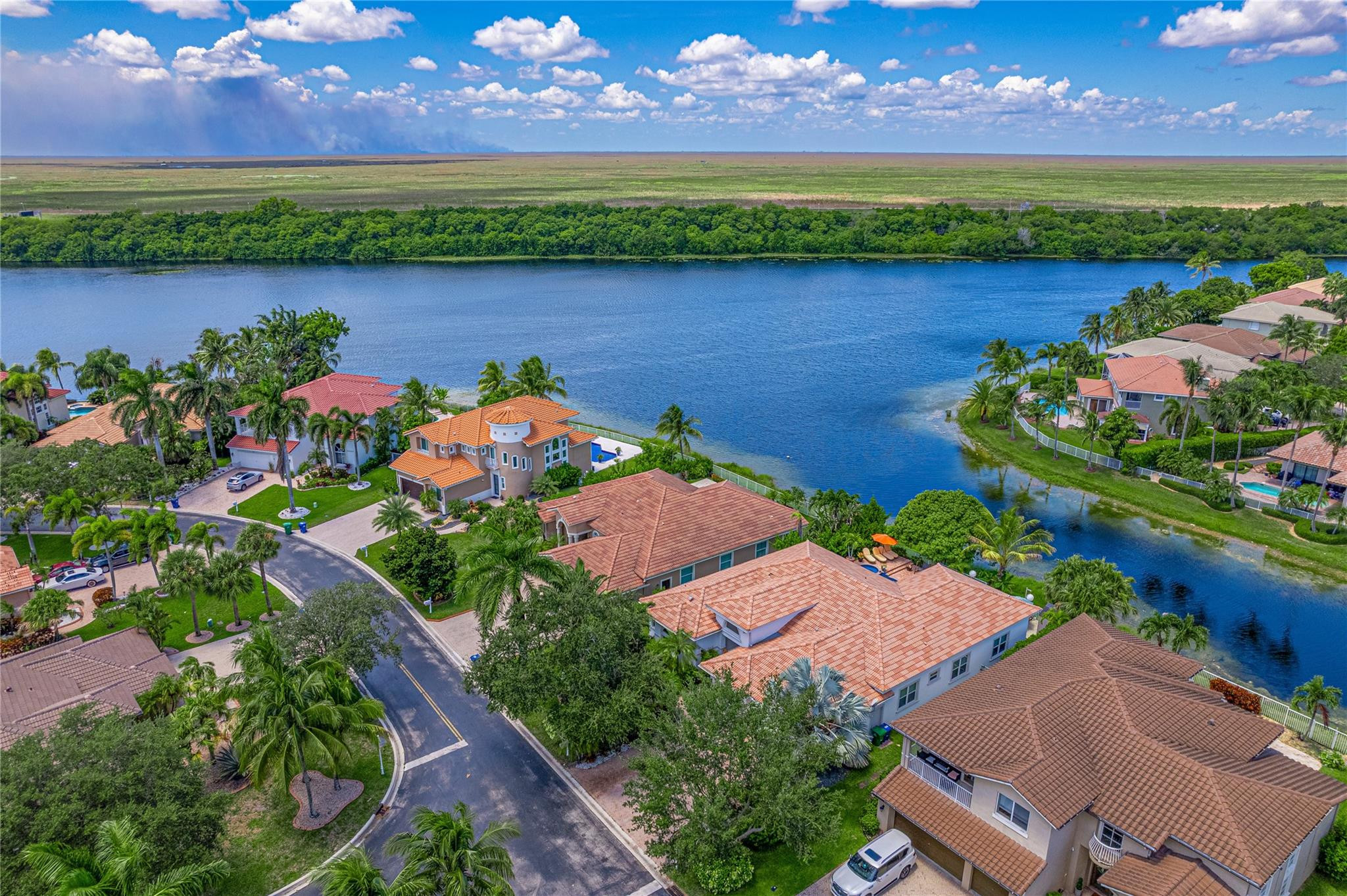 Wyndham Lakes West - Residential