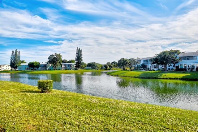 KENT CONDOS - Residential Lease