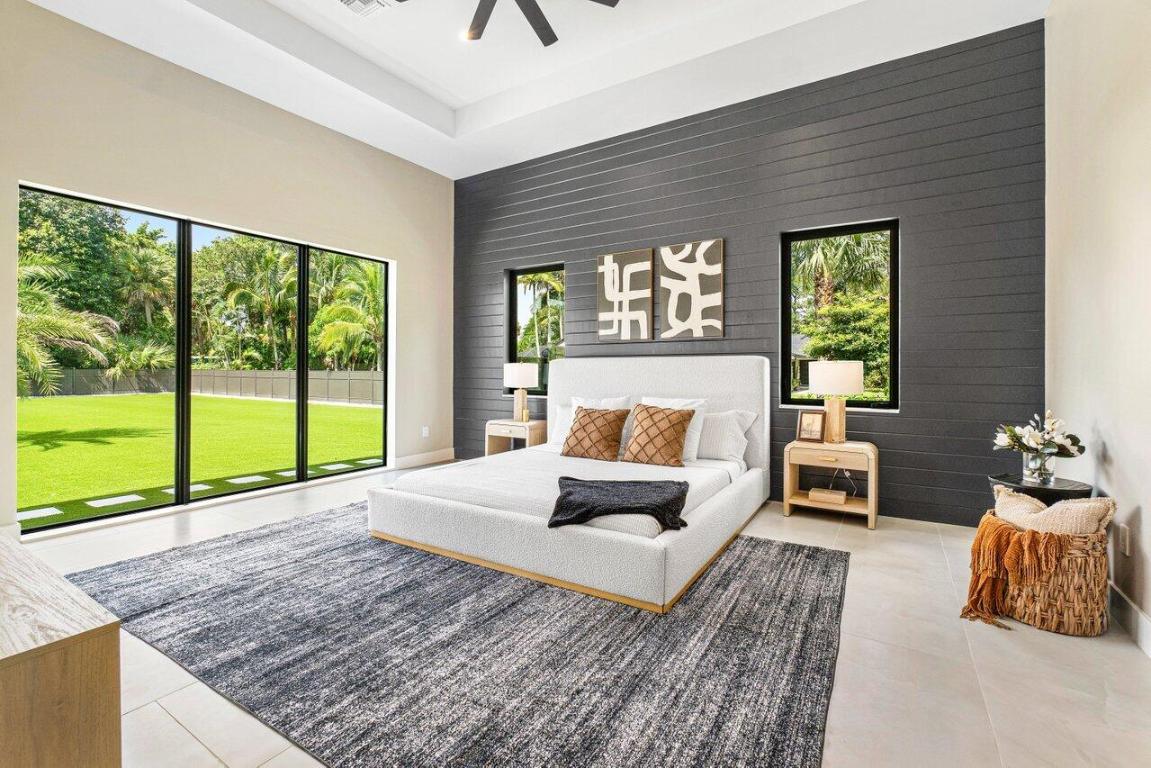 MILESTONE WEST - Residential