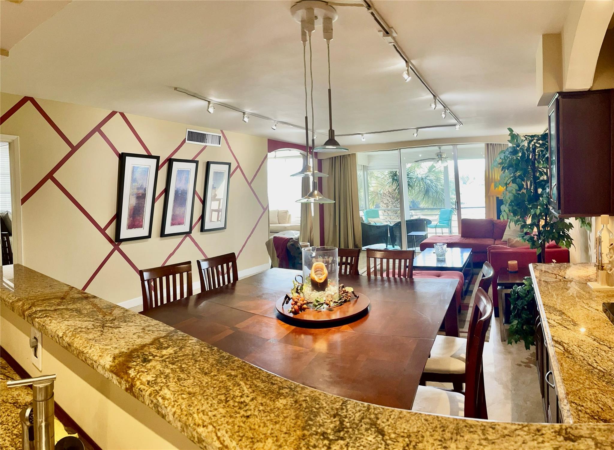 No 22 Palm-Aire Country C - Residential Lease