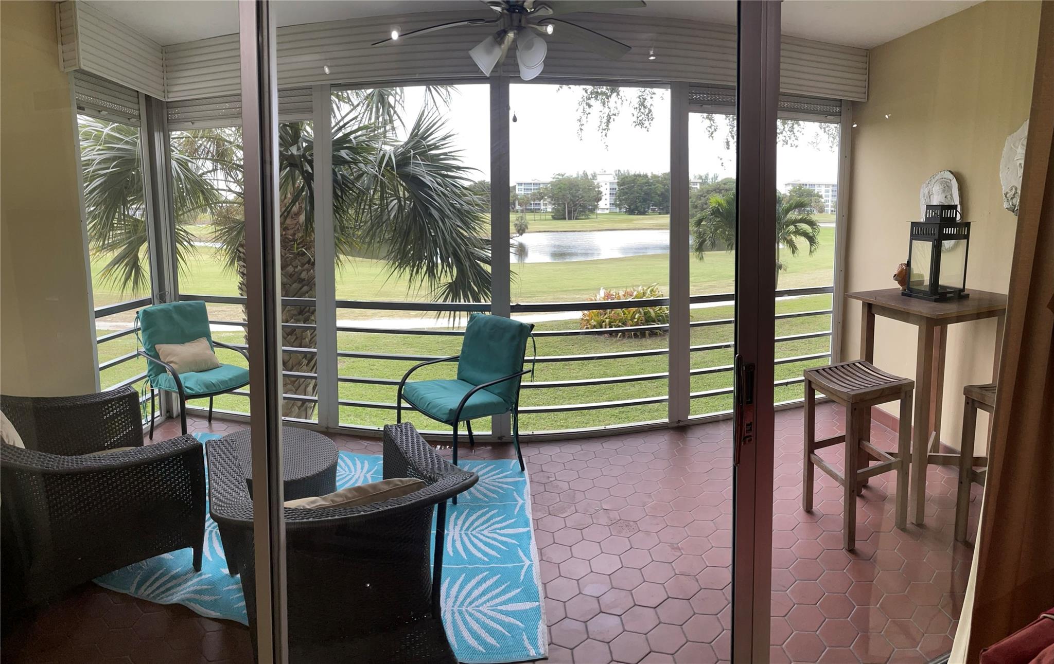 No 22 Palm-Aire Country C - Residential Lease