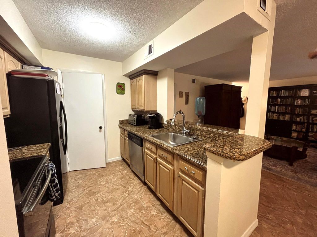Photo of 815 W Boynton Beach Boulevard #9-107, Boynton Beach, FL 33426 (MLS # R11015715)