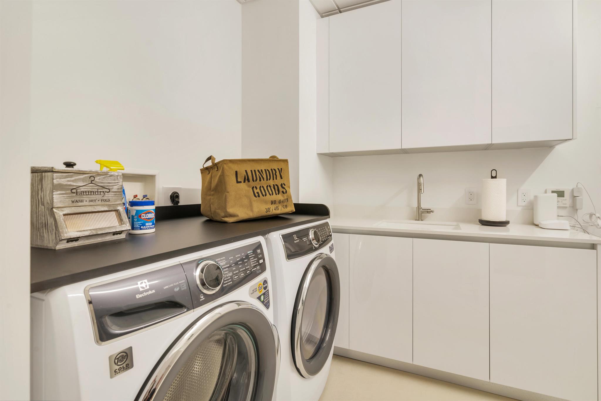 Forte Residences Condo - Residential Lease