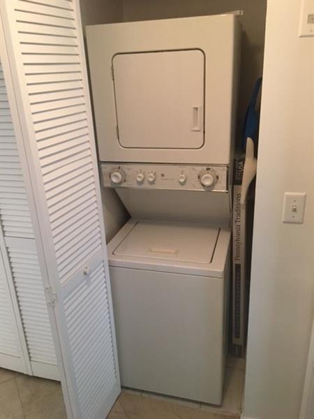 Carrington At Coconut Cre - Residential Lease