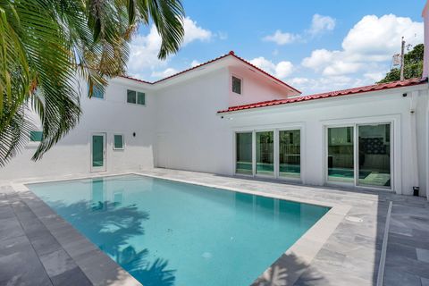 A home in Lake Worth Beach