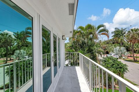 A home in Lake Worth Beach