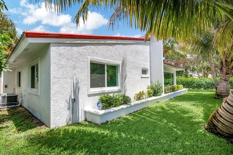 A home in Lake Worth Beach