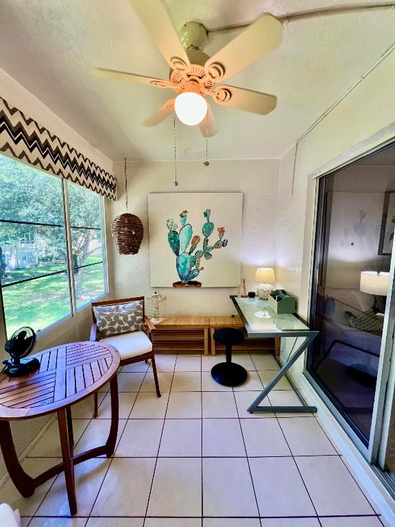 MEADOWS CONDO - Residential