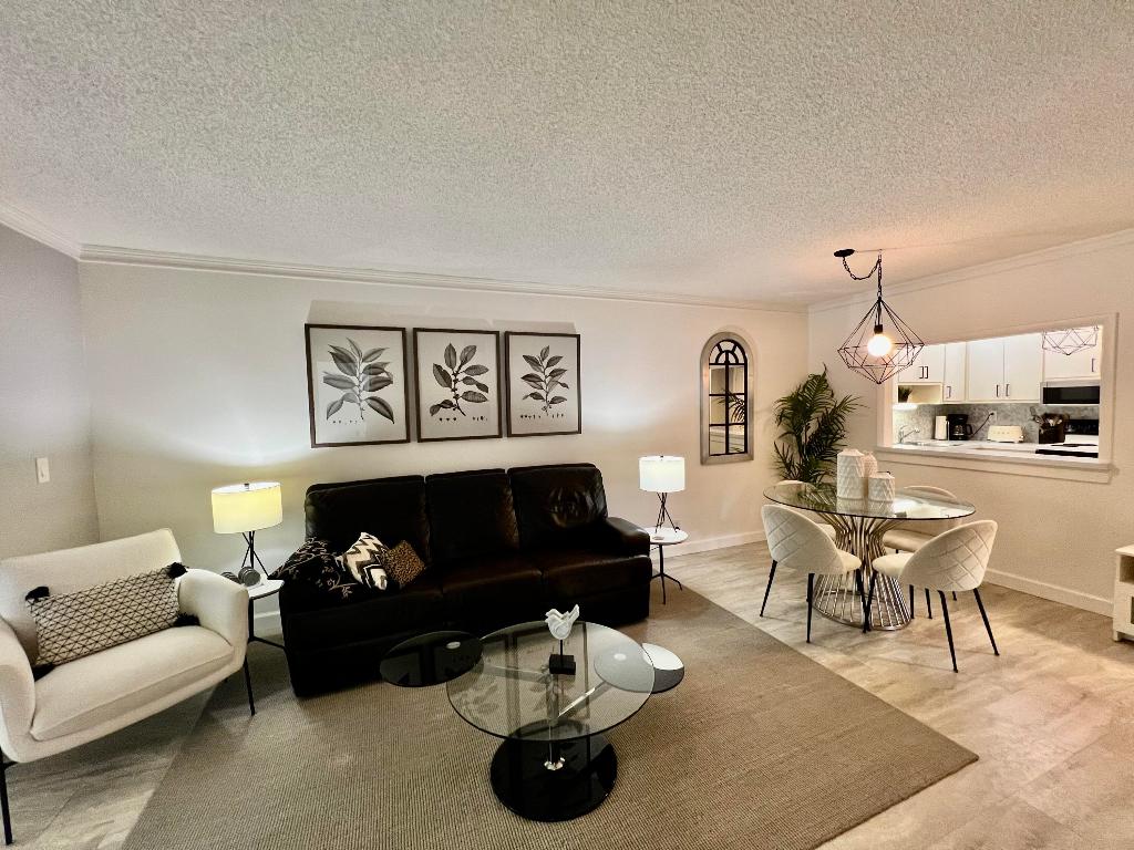 MEADOWS CONDO - Residential