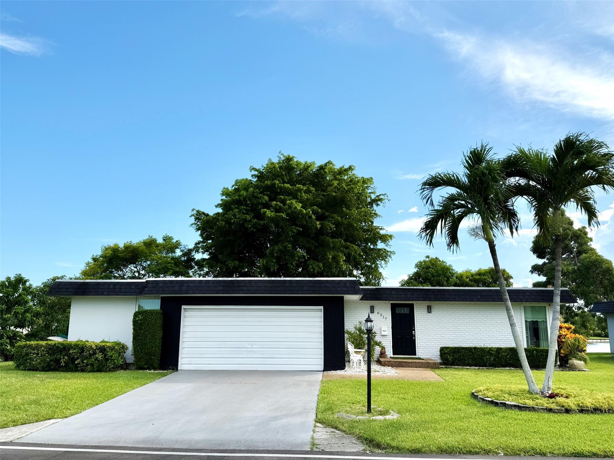 *Waterfront Living with Sunset Views*
Welcome to this beautifully updated 2 Bed/2 Bath + Bonus Room & Florida Room home. Located on a premium canal-front lot with tranquil water views at the back and side. Bonus room offers flexibility-ideal as a home office or potential 3rd bedroom. Community pool is just steps away- easy access without the upkeep. Lawn service included in HOA.
Enjoy peace of mind with major upgrades already completed:
-New Kitchen & Appliances
-Ceramic Tile Flooring
-One Renovated Bathroom
-Fresh Interior & Exterior Paint
-Patio Upgrades: Covered roof, tile flooring, bar area, lush tropical landscaping with fruit trees (Mango, Avocado, Seville Orange, Creole Lime, Guava + more)
-Impact Windows (2024) (Partial)
-Larger A/C Unit (2021)
-Roof (2020)
& more!