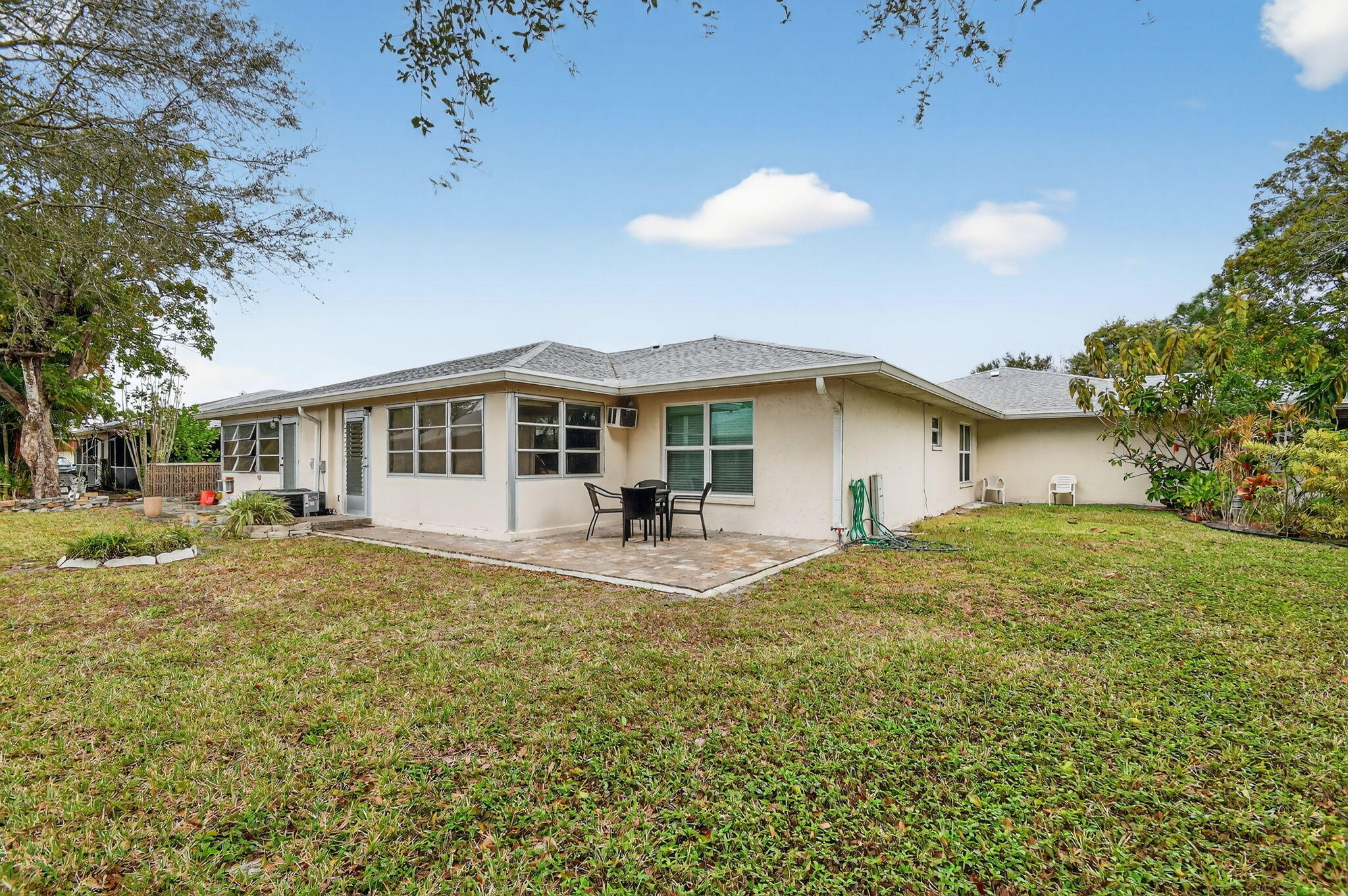 COVERED BRIDGE - NORWALK - Residential