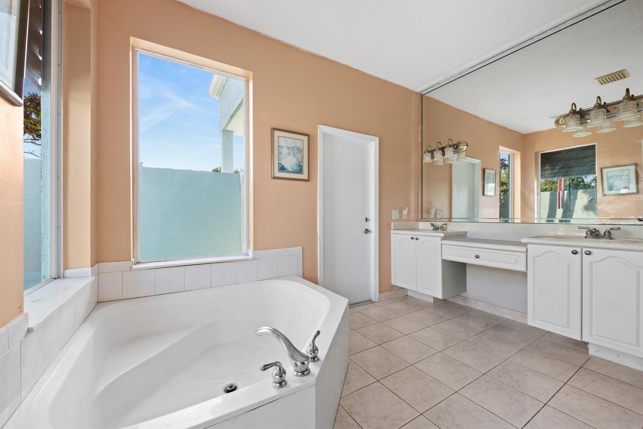 Loxahatchee - Residential