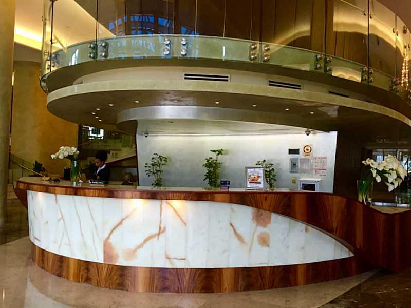 TRUMP PALACE - Residential