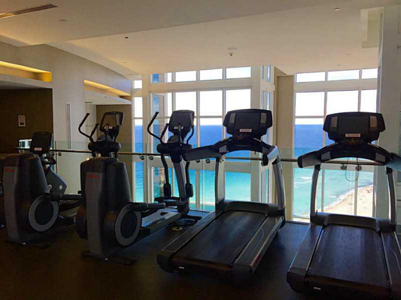 TRUMP PALACE - Residential