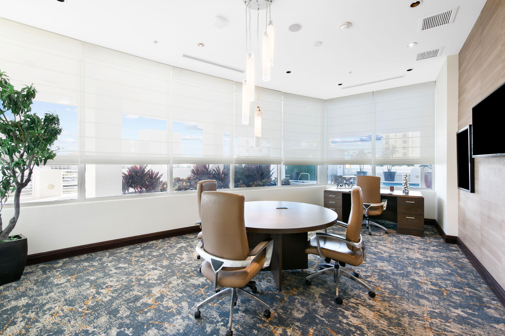 STRADA 315 CONDO - Residential