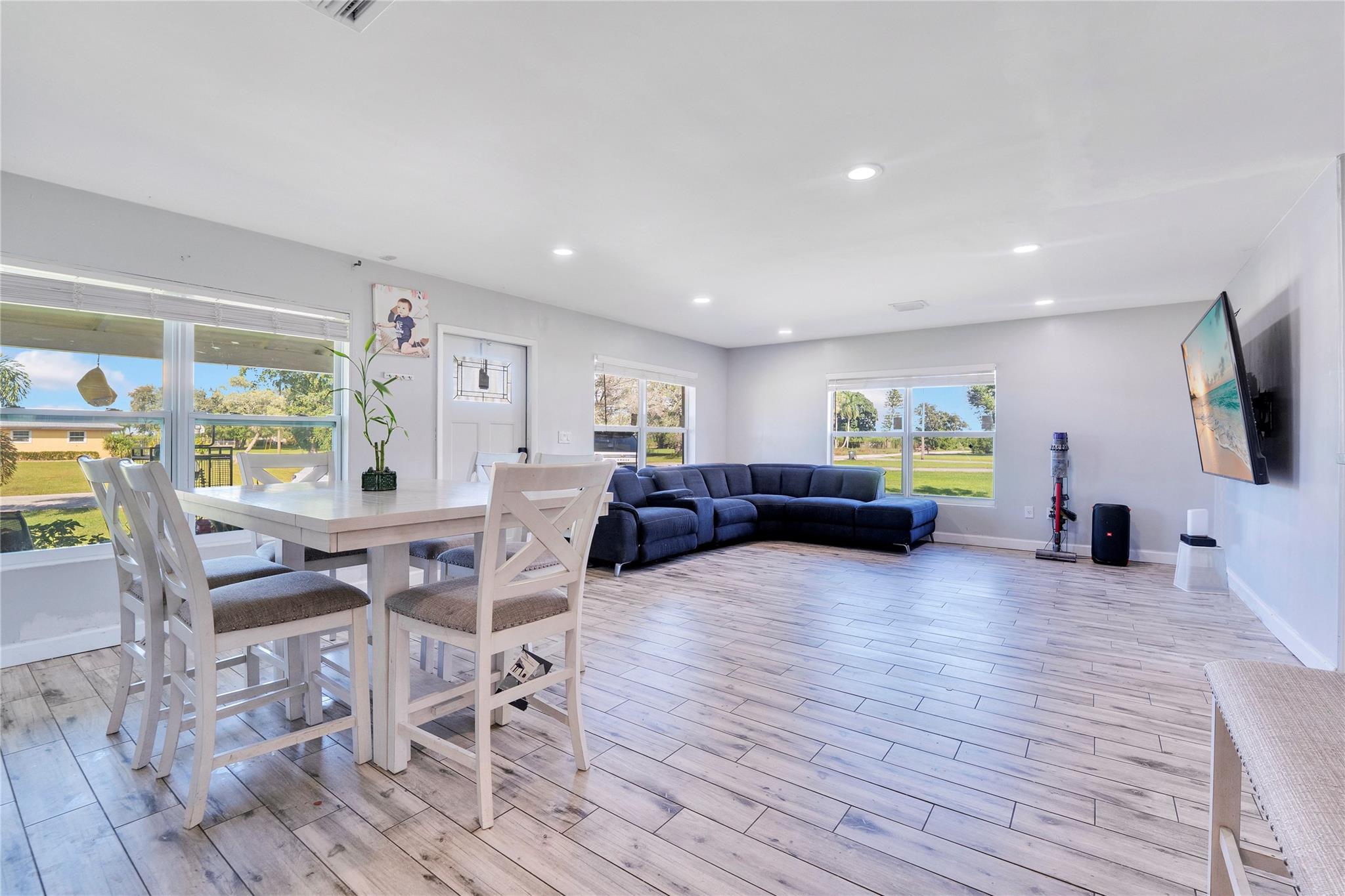 Acreage & Unrec - Residential