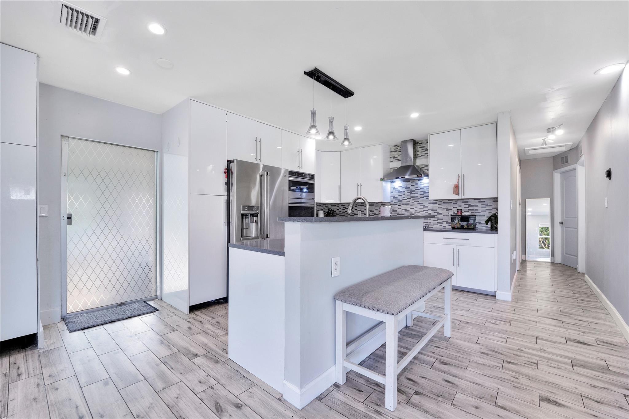 Acreage & Unrec - Residential