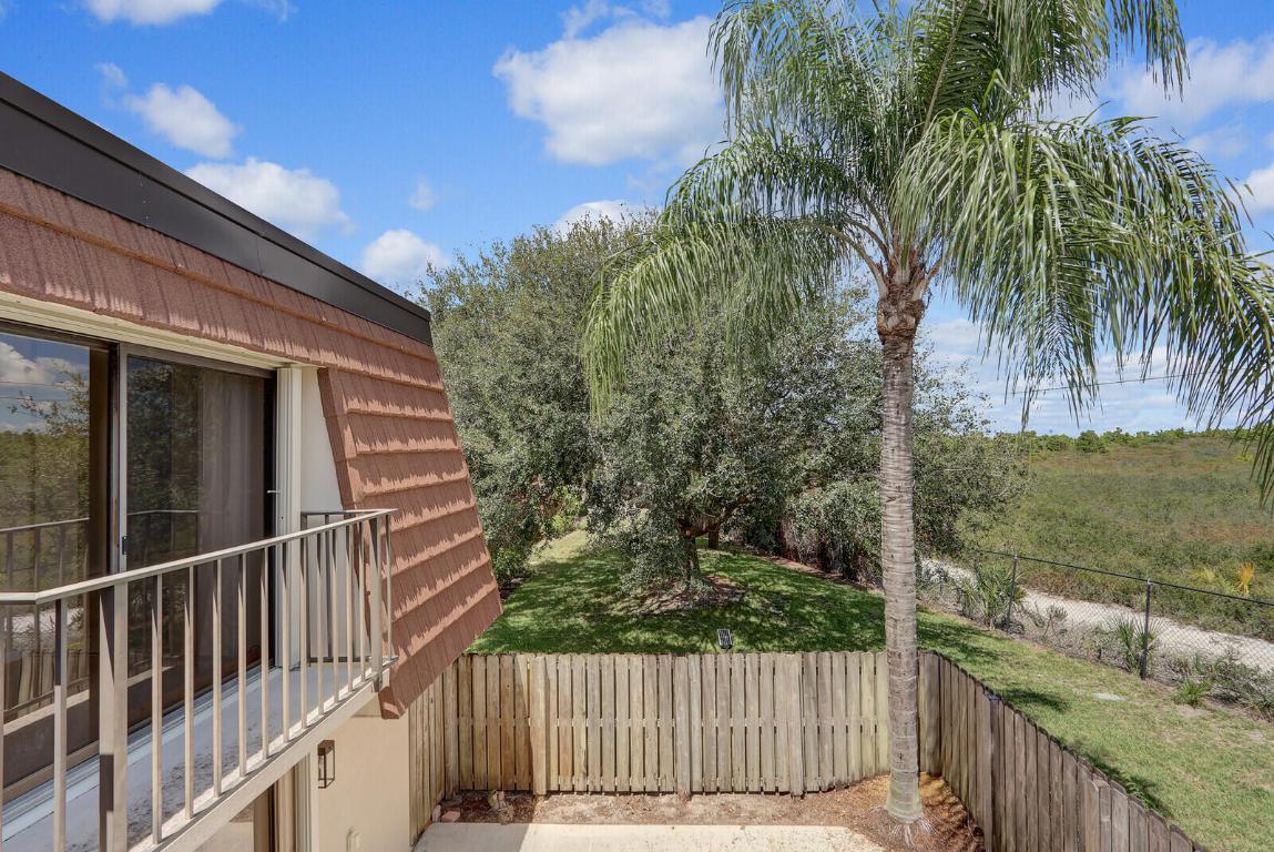 RIVER - Residential Lease