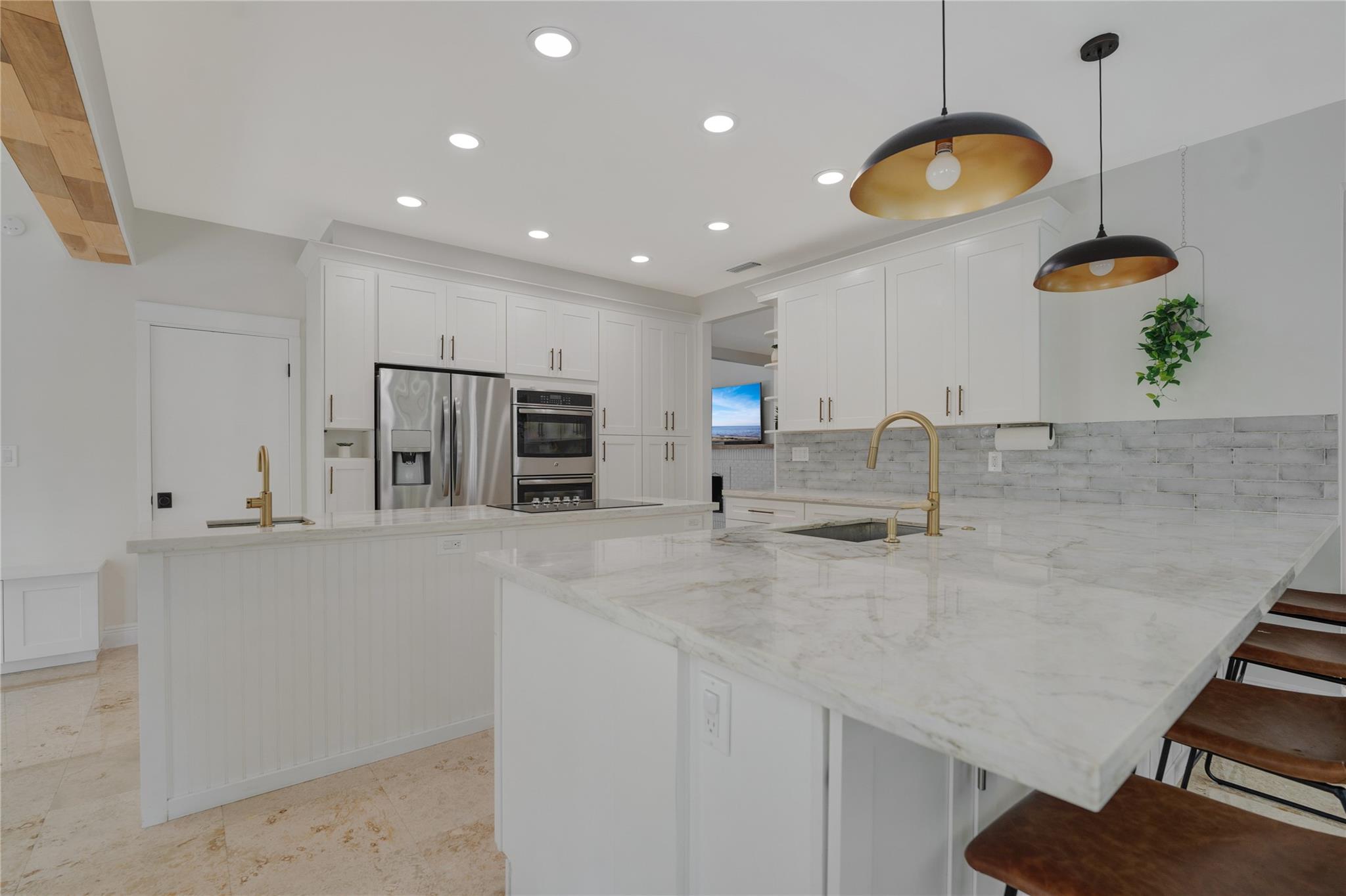 741 Mockingbird Ln
