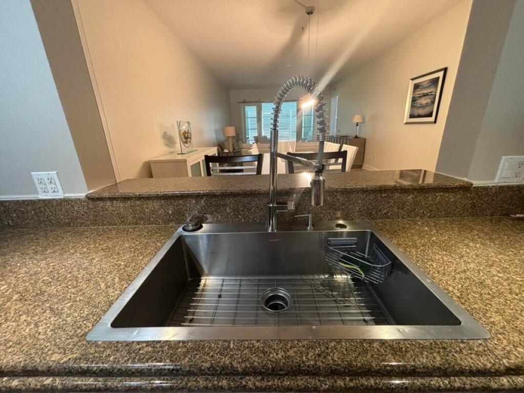 Harbour Isle West - Residential Lease