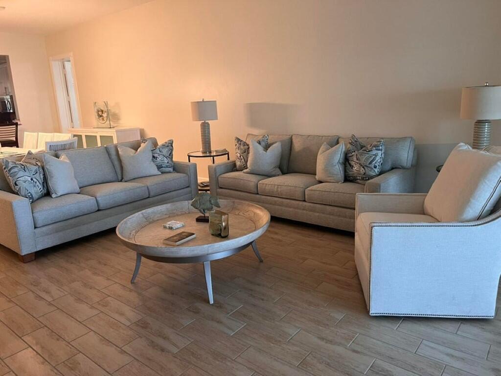 Harbour Isle West - Residential Lease