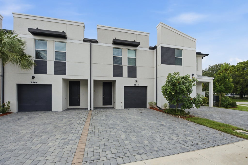 Photo of 3570 SAN BERNARDINO Way, Palm Springs, FL 33461 (MLS # B26074122)
