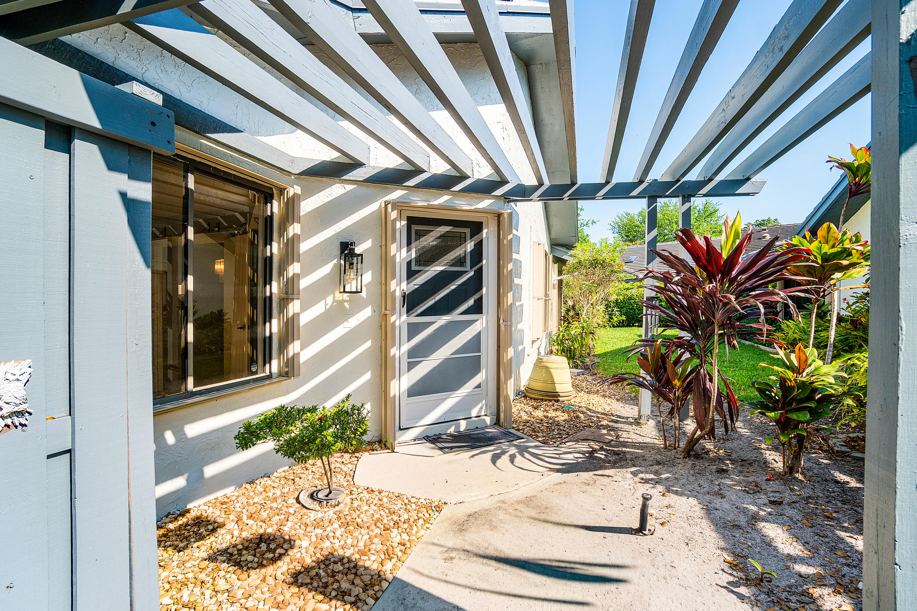 CEDAR POINT 5 - Residential