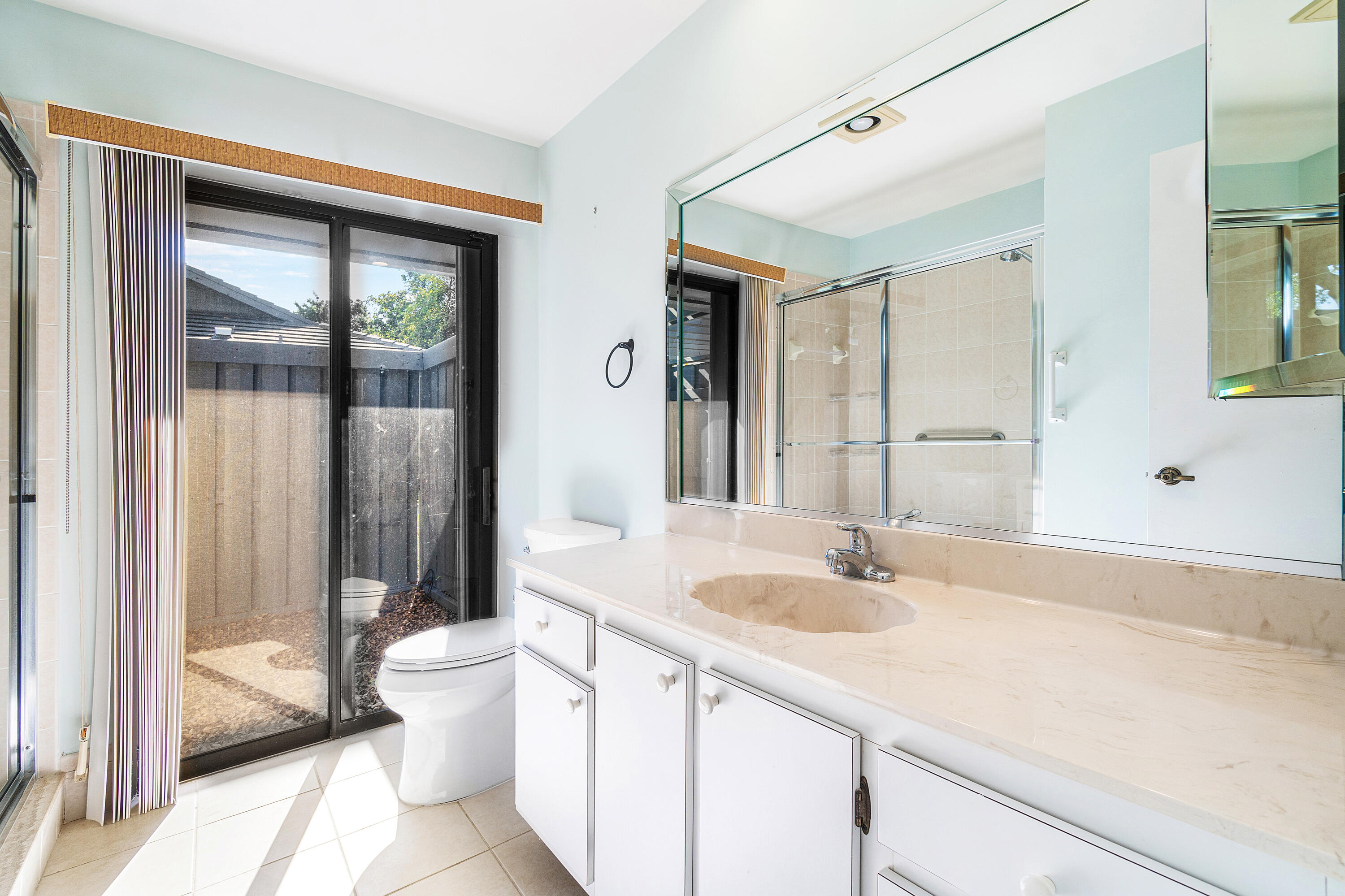 CEDAR POINT 5 - Residential