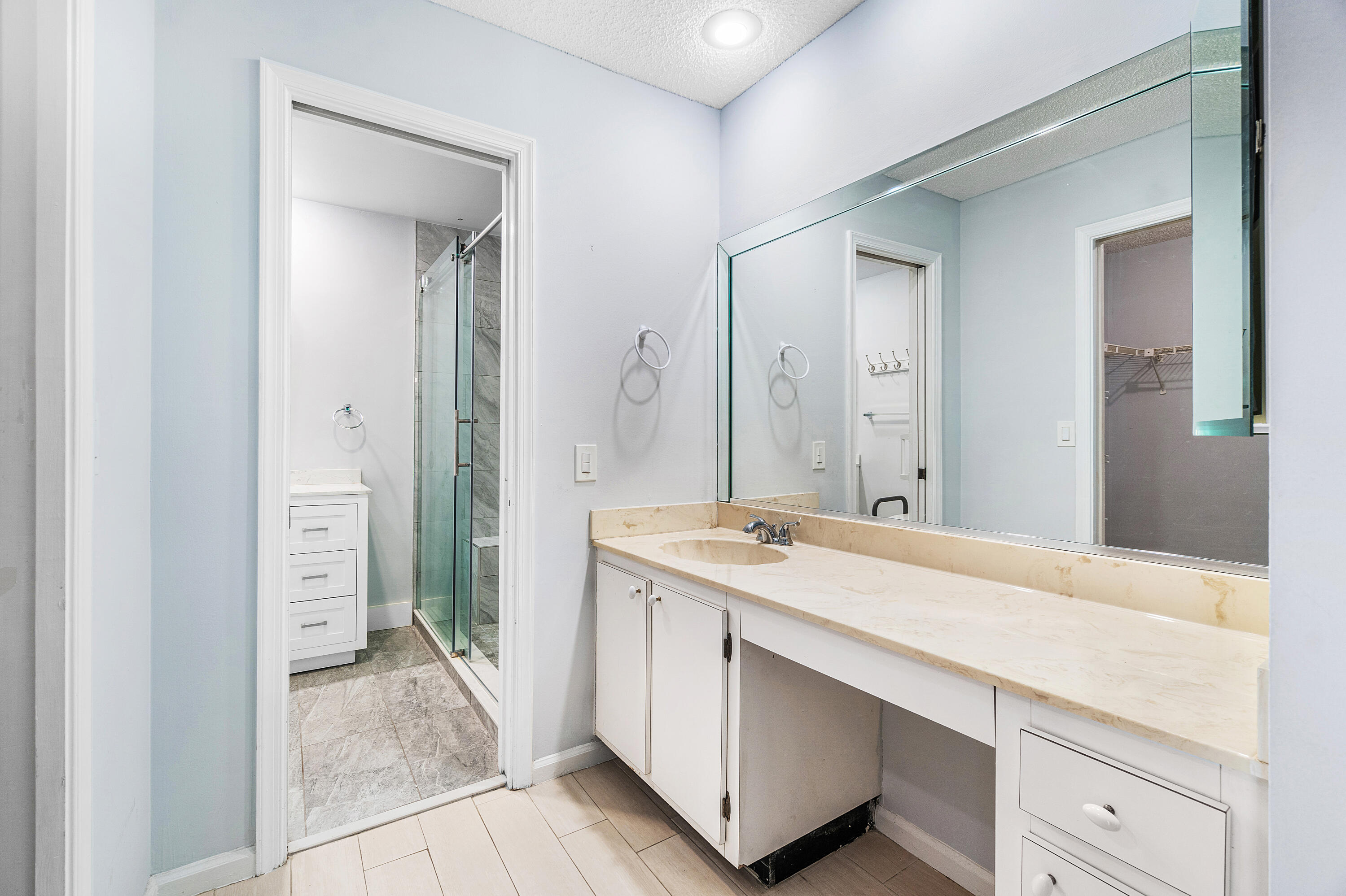 CEDAR POINT 5 - Residential