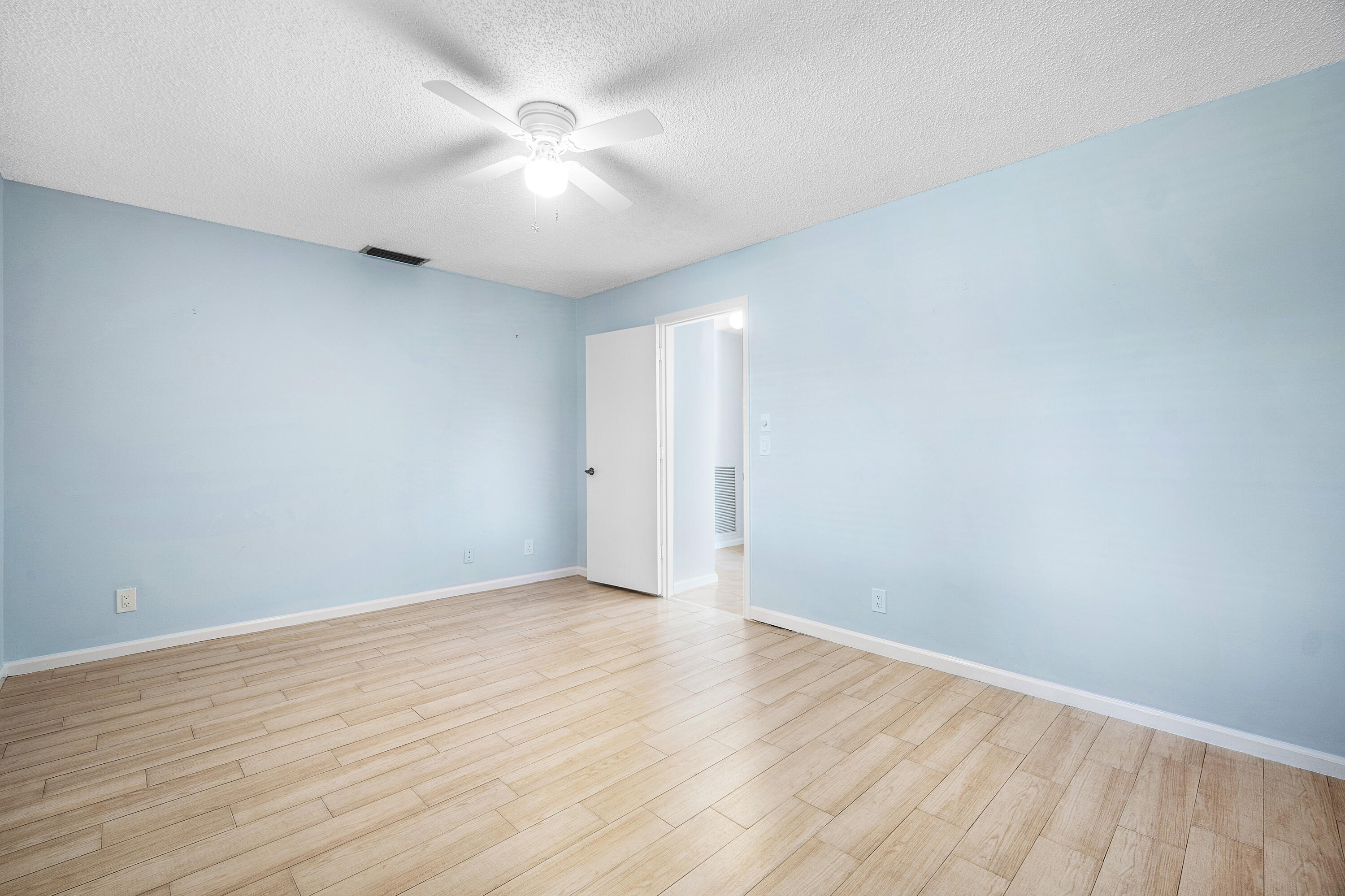 CEDAR POINT 5 - Residential