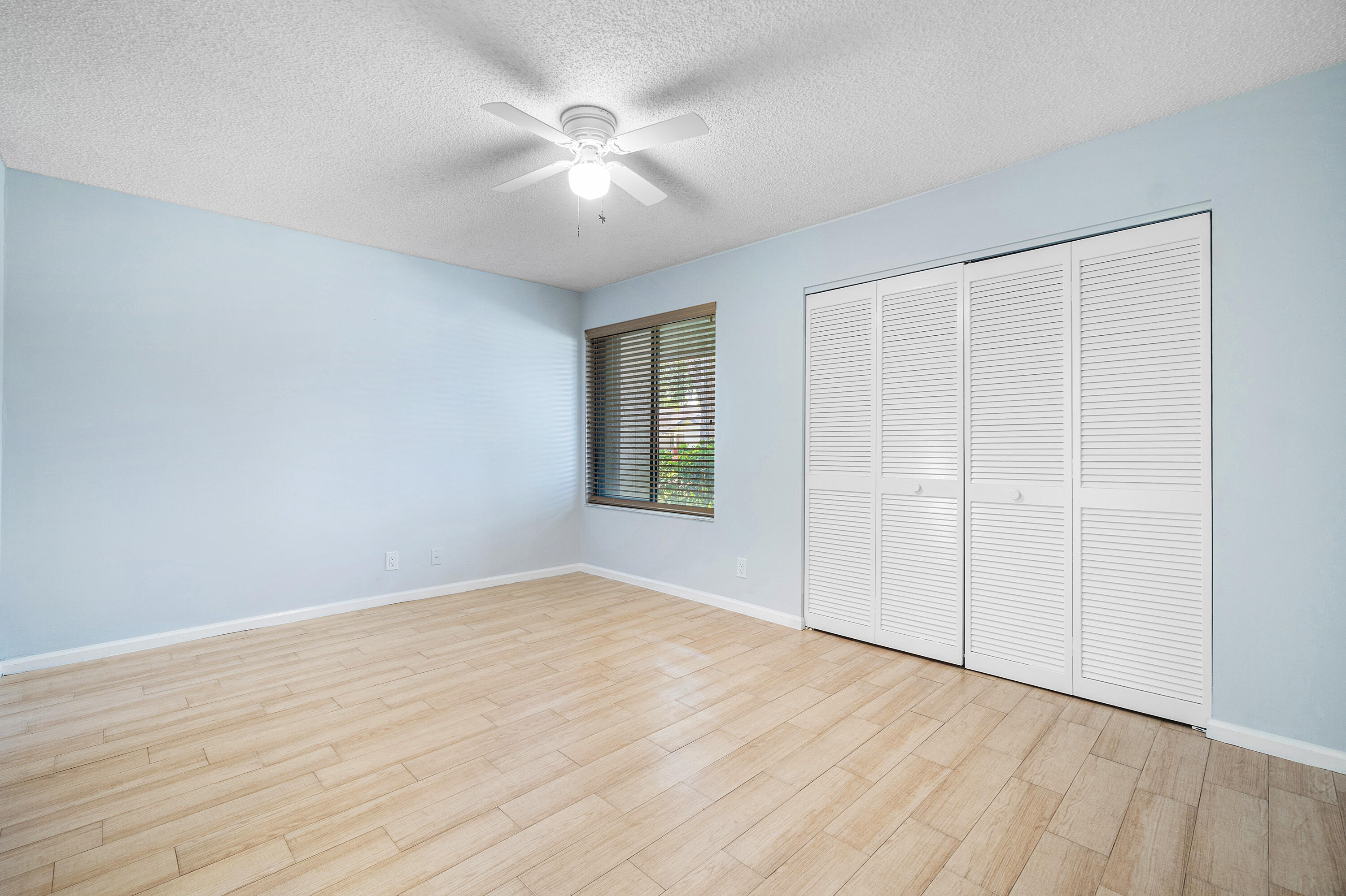 CEDAR POINT 5 - Residential