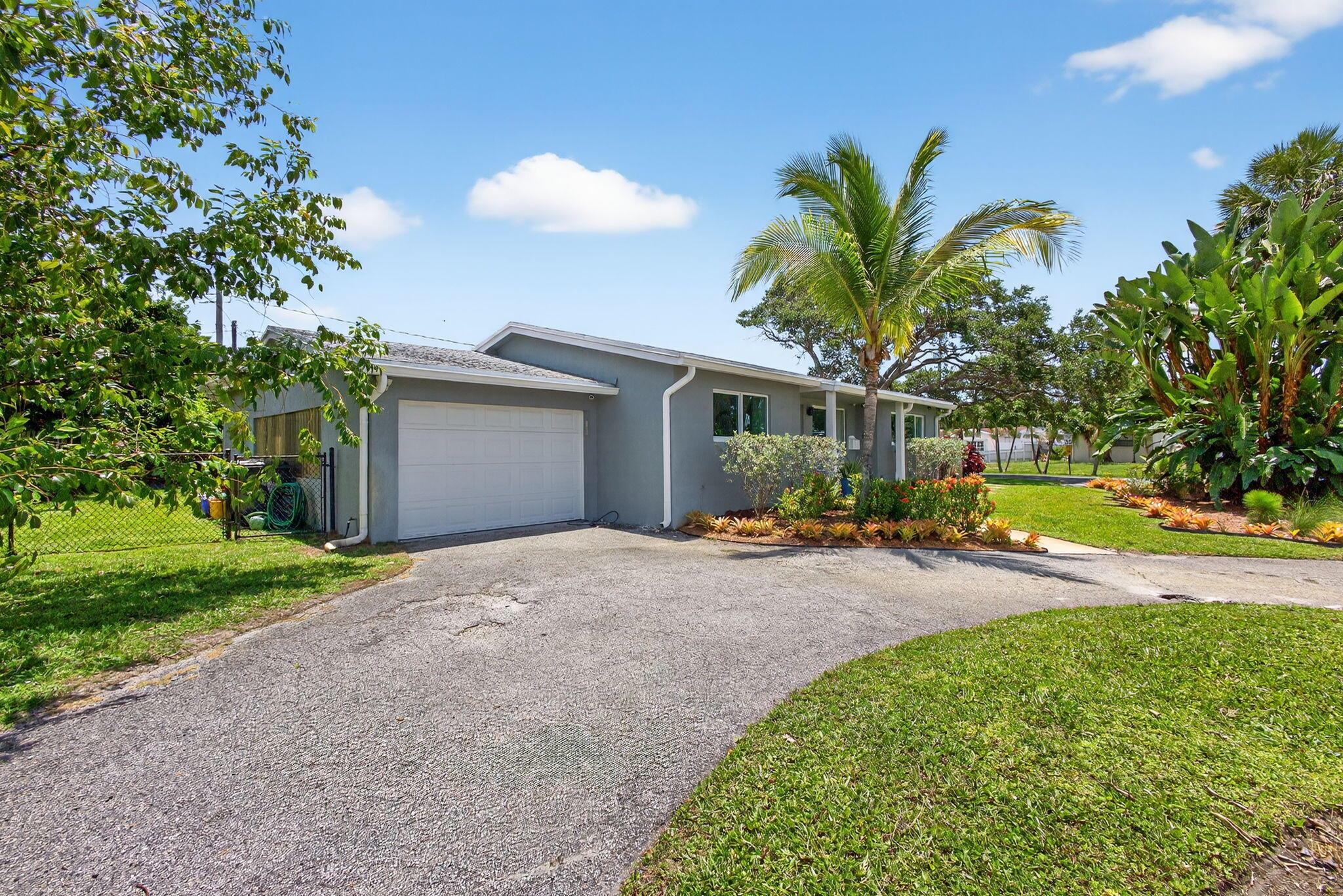 2476 S Florida Mango Road