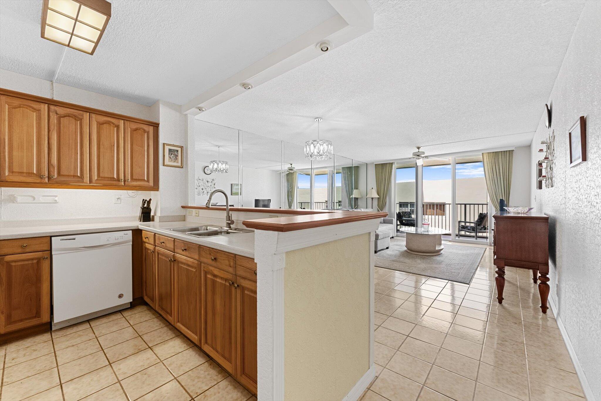 3540 S Ocean Boulevard 604