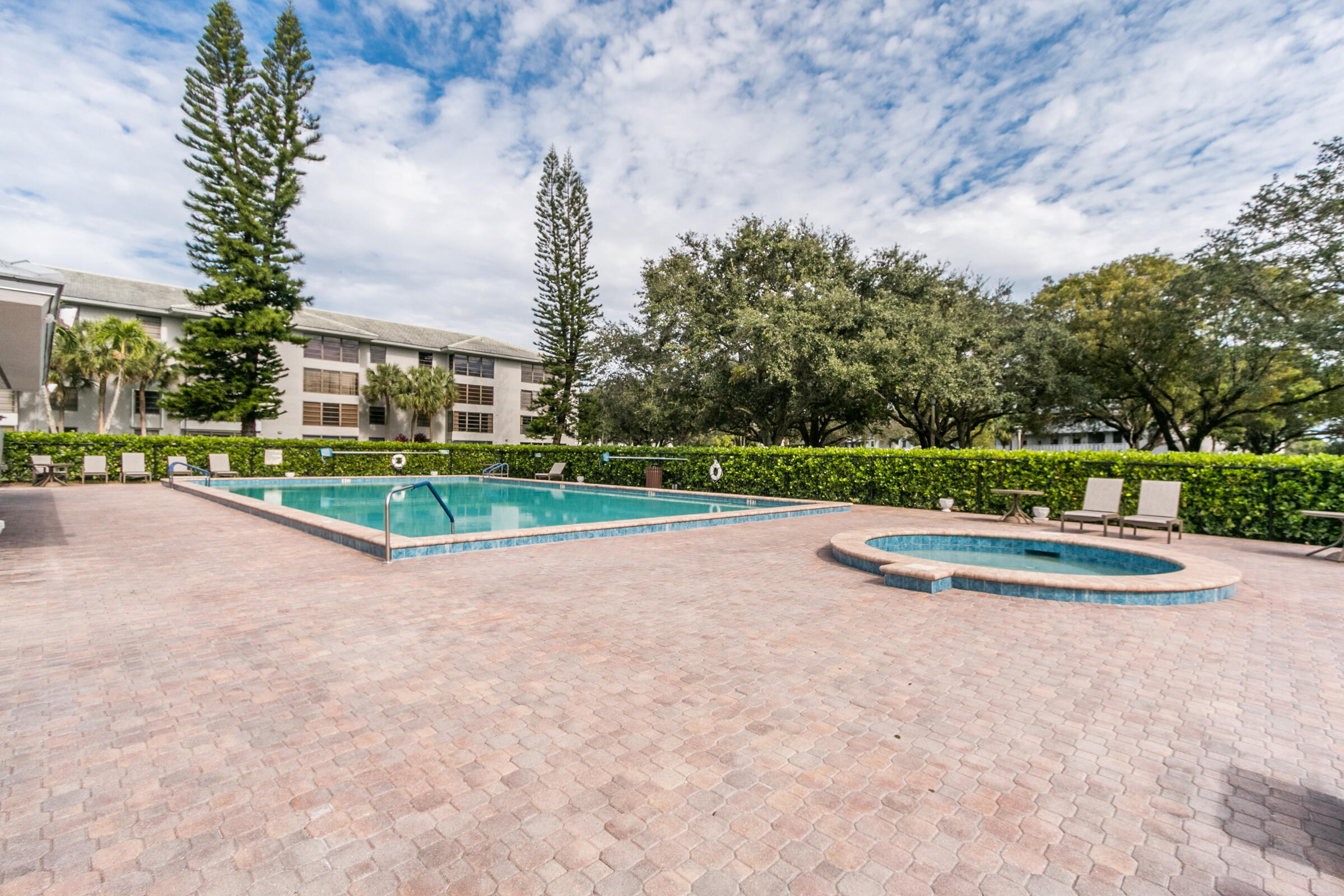 CONDO 9 OF WHITEHALL CONDOS - Residential Lease