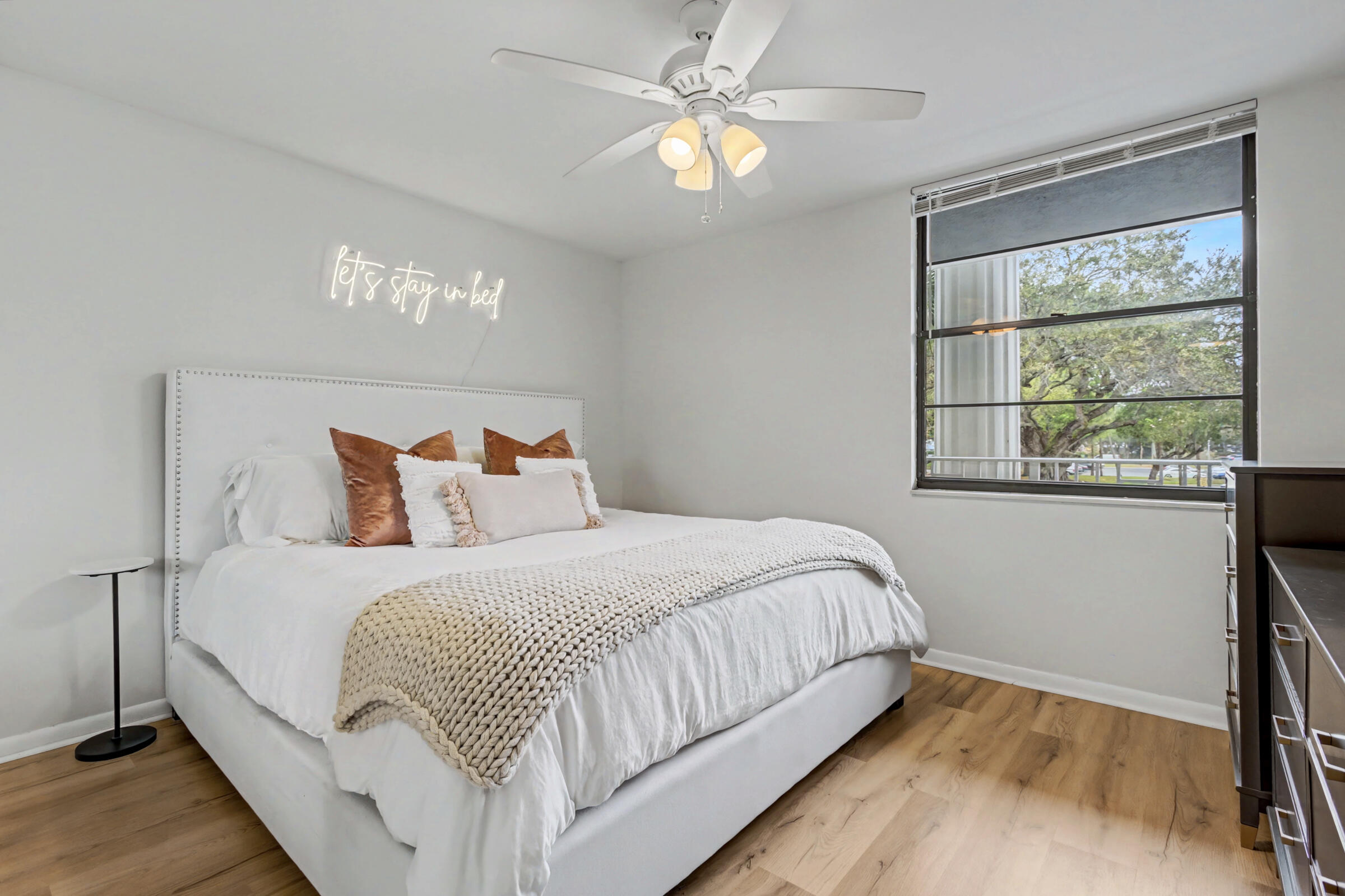 CONDO 9 OF WHITEHALL CONDOS - Residential Lease