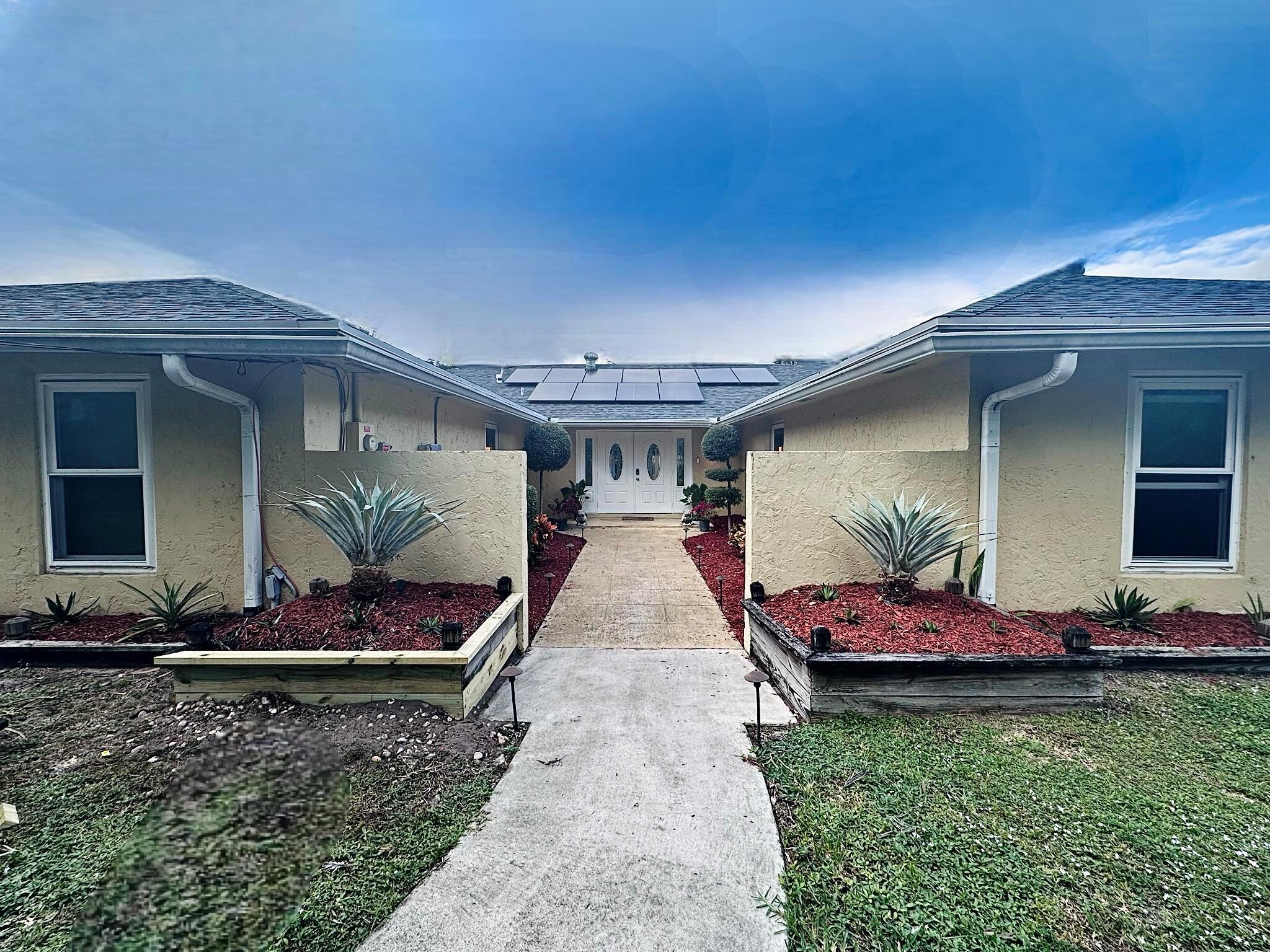 PALM BEACH FARMS CO 7 - Residential Lease